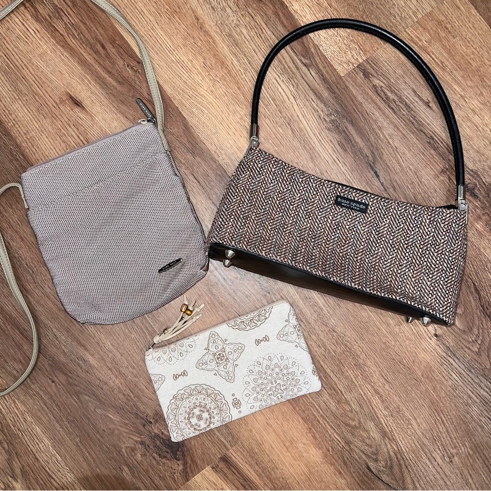 Elegant Brown and Cream Handbag Bundle